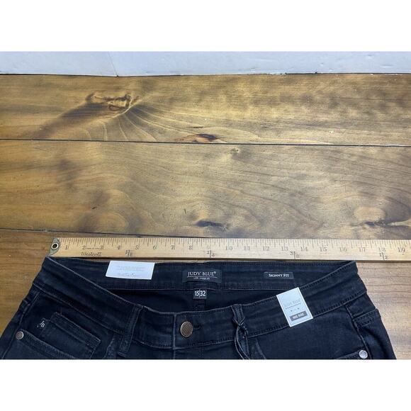 Judy Blue Jeans Womens 15/32 Black Distressed Leopard Patch Mid-Rise Skinny NWT - Picture 9 of 11